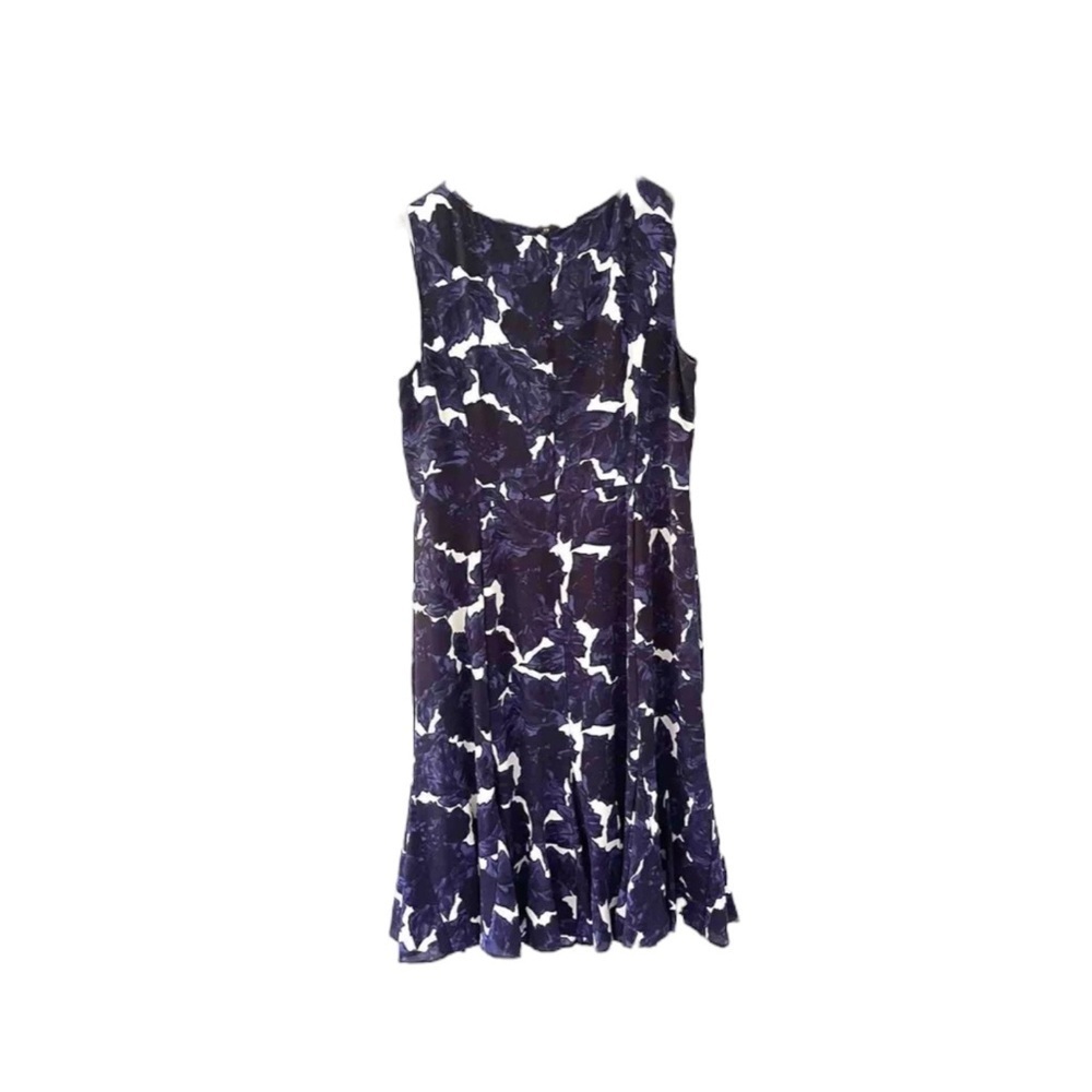 TALBOTS Fit & Flare Sleeveless Flounce Bottom Dress in Blue / White Print Size 2 - Picture 3 of 10